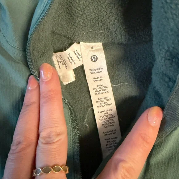 Lululemon Cropped Fleece Quarter Zip - Picture 4 of 6